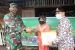 Rangka HUT Kodam I/BB Ke-70, Kodim 0315/Bintan Bagikan 550 Paket Sembako Kepada Warga Kurang Mampu
